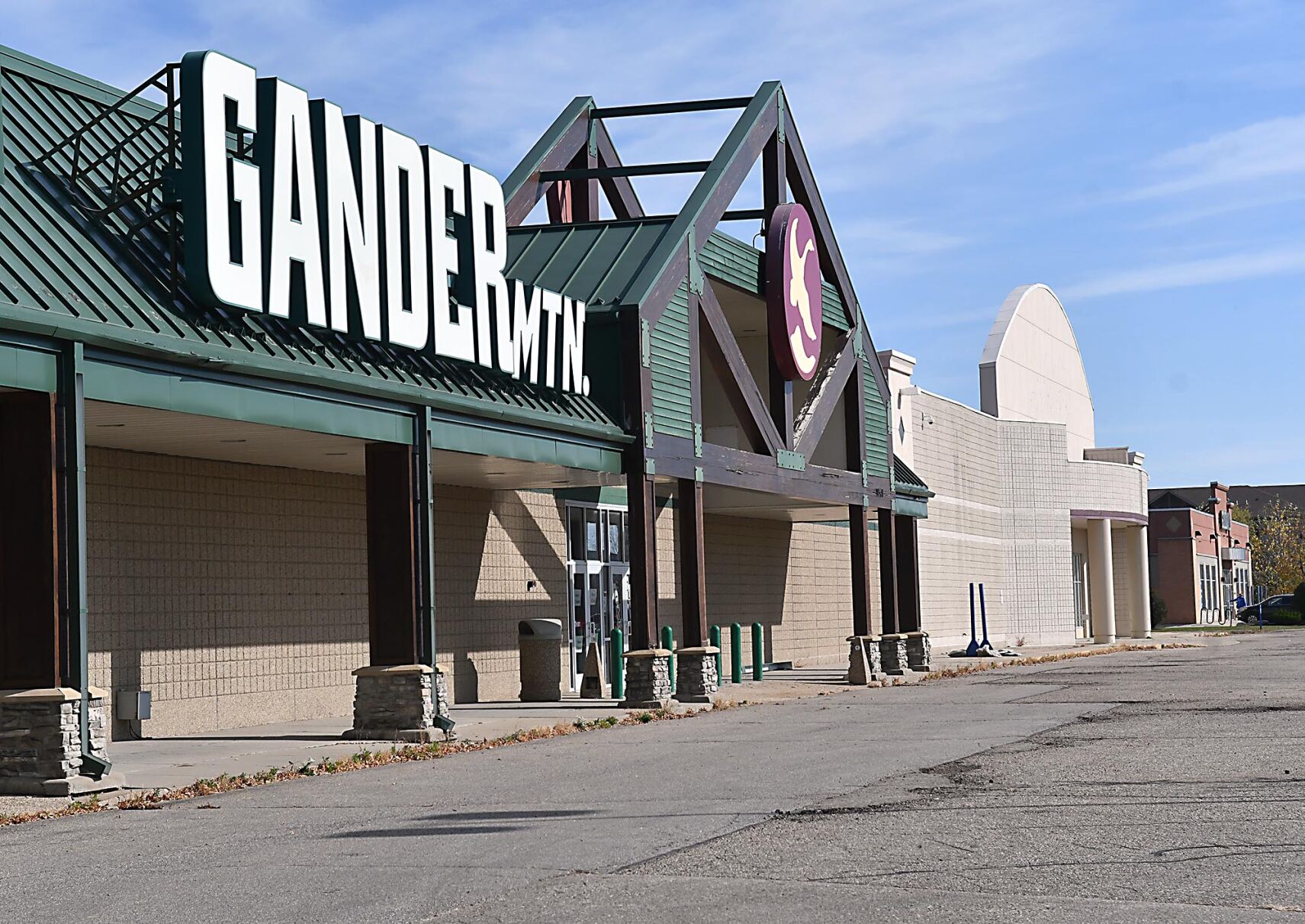 Gander Mountain/Gordman's development